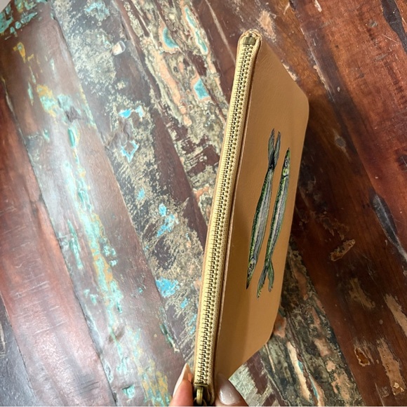 Hand Painted Sardine Madewell Tan Pouch - Picture 8 of 9